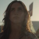 Asia Ortega Instagram – 🎥Rodaje finito Gracias 🎬“FRAGMENTOS” 🎬por la experiencia en la que me he sumergido, ha sido un reto interpretar a Alba y un gran aprendizaje. Gracias a mis compis de reparto @manuelvega @emmasuarez.25 @joseluisgarcia_perez @sonia_almarcha @ciromiro por las miradas compartidas. A Horacio por la dirección y la magia @cachorro.alcala. A la producción @btfmedia @frank_arizaaa por hacerlo posible. Al equipazo que ha puesto energía para remar todxs a una @jacobsantna @eliasm.felix @educanetc @dani.key @muaproducciones @eneritzmakeup @rebeca_viclop @moviemen_sl @ysraelconygriega @cemone7 y todas la personitas a las que sonreía cada día.
Y a Lanzarote por prestarnos el paisaje como un personaje más, salvaje, cambiante y misterioso.