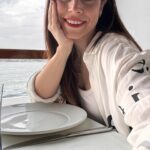 Aslı İnandık Instagram - Bir süredir olan bitenler 🌿 🌊 ⛵️