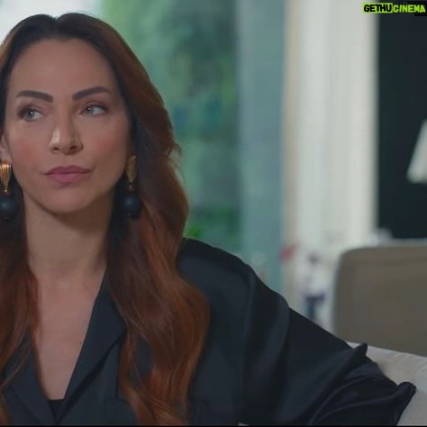 Aslı Mavitan Instagram - Doğrusunu bildiğim yalanları dinlerken ben :)