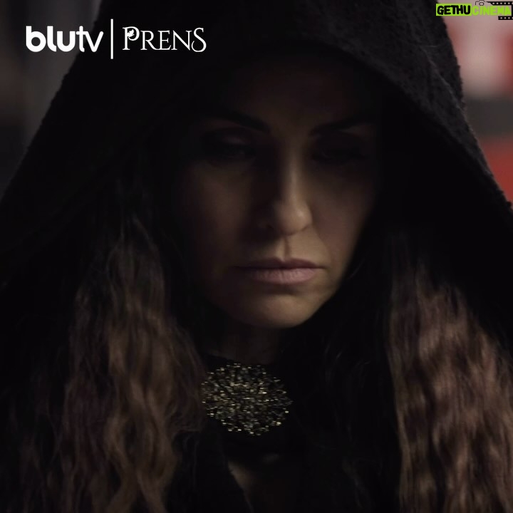 Aslı Tandoğan Instagram - 9 Nisan’a ne kaldı ki? 👑 @prensdizi @blutv @mgx.film @bongomy @ceydadvenci @mgx.film @cagdasonurozturk @gultekincanberk @caglarertugrul @enginbenliofficial @rebrusahin @bahadirvatanoglu @onr_ozaydin @deryapinarak @serdarorcin @aslitandoga #reklam