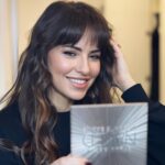 Aslı Tandoğan Instagram - ChatGPT’ye sormuşlar…😂 @hidayetkorkmaz_ 🎨