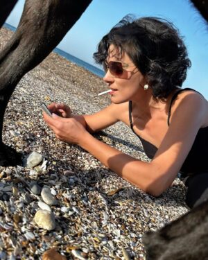 Aslı Altaylar Instagram - 🐚🐾