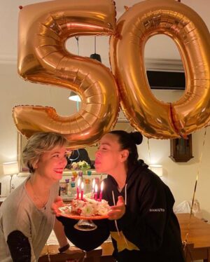 Aslı Aybars Instagram - Banummmm 50 olmuş ⭐️