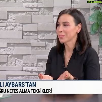 Aslı Aybars - 203 Likes - Hayatla bizi bağlayan tek bağ olan nefesle aran nasıl ?
Nasıl nefes alıyorsun?
Doğru nefes almak nedir?
Ve nefes neden bu kadar önemli?
Eğer tüm soruların cevaplarını bilimsel olarak ve pratikleriyle anlamak, öğrenmek ve pratik etmek istersen bana ulaşabilirsin 🙌