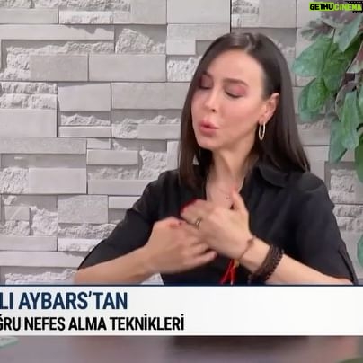 Aslı Aybars - 203 Likes - Hayatla bizi bağlayan tek bağ olan nefesle aran nasıl ?
Nasıl nefes alıyorsun?
Doğru nefes almak nedir?
Ve nefes neden bu kadar önemli?
Eğer tüm soruların cevaplarını bilimsel olarak ve pratikleriyle anlamak, öğrenmek ve pratik etmek istersen bana ulaşabilirsin 🙌