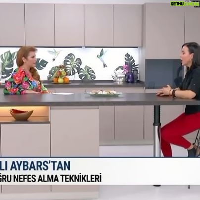 Aslı Aybars - 203 Likes - Hayatla bizi bağlayan tek bağ olan nefesle aran nasıl ?
Nasıl nefes alıyorsun?
Doğru nefes almak nedir?
Ve nefes neden bu kadar önemli?
Eğer tüm soruların cevaplarını bilimsel olarak ve pratikleriyle anlamak, öğrenmek ve pratik etmek istersen bana ulaşabilirsin 🙌