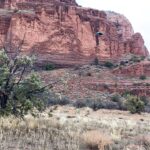 Aspen Ladd Instagram - Soon to be back to your regularly scheduled fight/ training content. BUT check out these epic views first. The pups and I had to check out these famous rocks 🪨 before the 14 hour drive home 😩