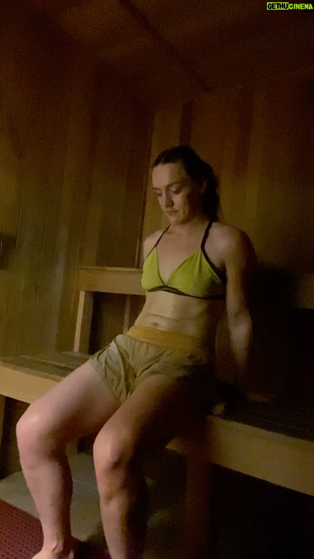 Aspen Ladd Instagram - Recovery week in progress; I still despise saunas, but can acknowledge that there are some benefits when you aren’t using it as a torture device 😂