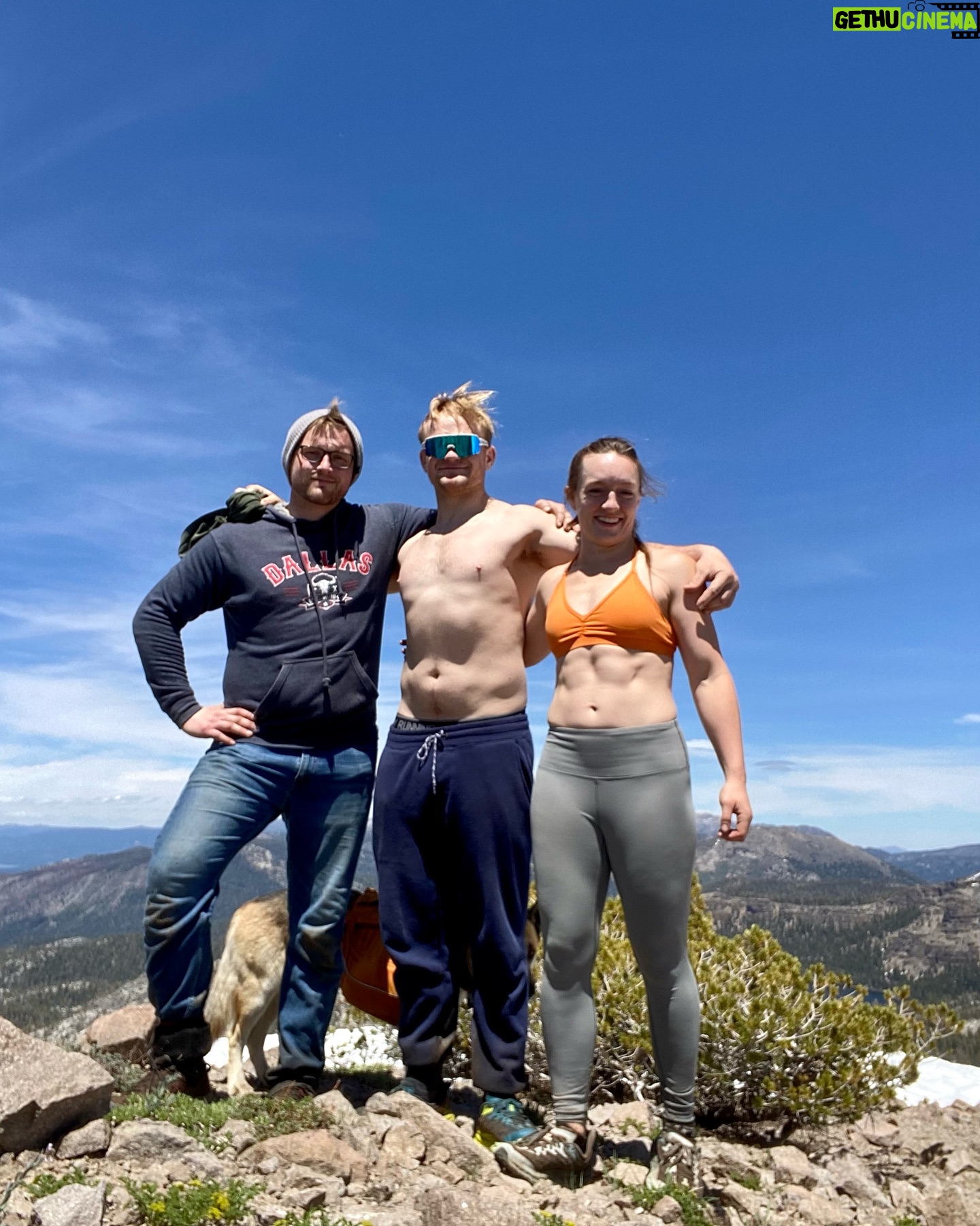 Aspen Ladd Instagram - That was a really good day ❤️ Up early for breakfast 🥞 at one of my favorite local spots then we set off on a 10 mile adventure through the Sierras . It was lovely