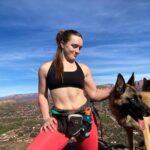 Aspen Ladd Instagram - Our views on the morning run were pretty legit 🌵🏜️🐕 #neverstopexploring