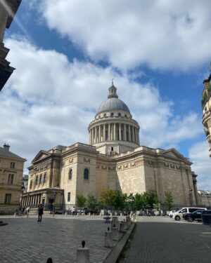 Aspen Ladd Instagram - Images of today’s running tour of #paris with @shealorladd ( 9 miles) 🇫🇷🙂 plus all kinds of neat artisanal flea markets and random gargoyles