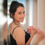 Asritha P Instagram - . Ph @dhanush__photography Mua @ash_makeupempire . #asrithasreedas #actress #slowmotion #traditional #reels #reelsinstagram #saree #vijaytelevision #trend #bollywood #tamizhumsaraswathiyumserial #fitnessmotivation #abs #fitness #fit #addiction #motivation