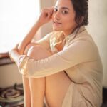 Asritha P Instagram - Ph @dhanush__photography Mua @ash_makeupempire #asrithasreedas #vijaytelevision #actress #malayalam #kollywood #tamizhumsaraswathiyumserial #trend #insta
