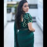Asritha P Instagram - Pc @satz.photography Mua @ash_makeupempire Blouse @abarnasundarramanclothing Saree @srisai_13 (srisaicollections9) . #asrithasreedas #actress #saree #traditional #vijaytelevision