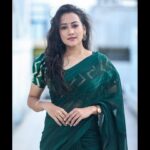 Asritha P Instagram - Pc @satz.photography Mua @ash_makeupempire Blouse @abarnasundarramanclothing Saree @srisai_13 (srisaicollections9) . #asrithasreedas #actress #saree #traditional #vijaytelevision