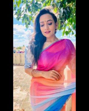 Asritha P Instagram - Saree @srisaicollections9 
Blouse @abarnasundarramanclothing 
Mua @ash_makeupempire 
.
#asrithasreedasofficial #vijaytelevision #actress #model #saree #traditional #collaboration