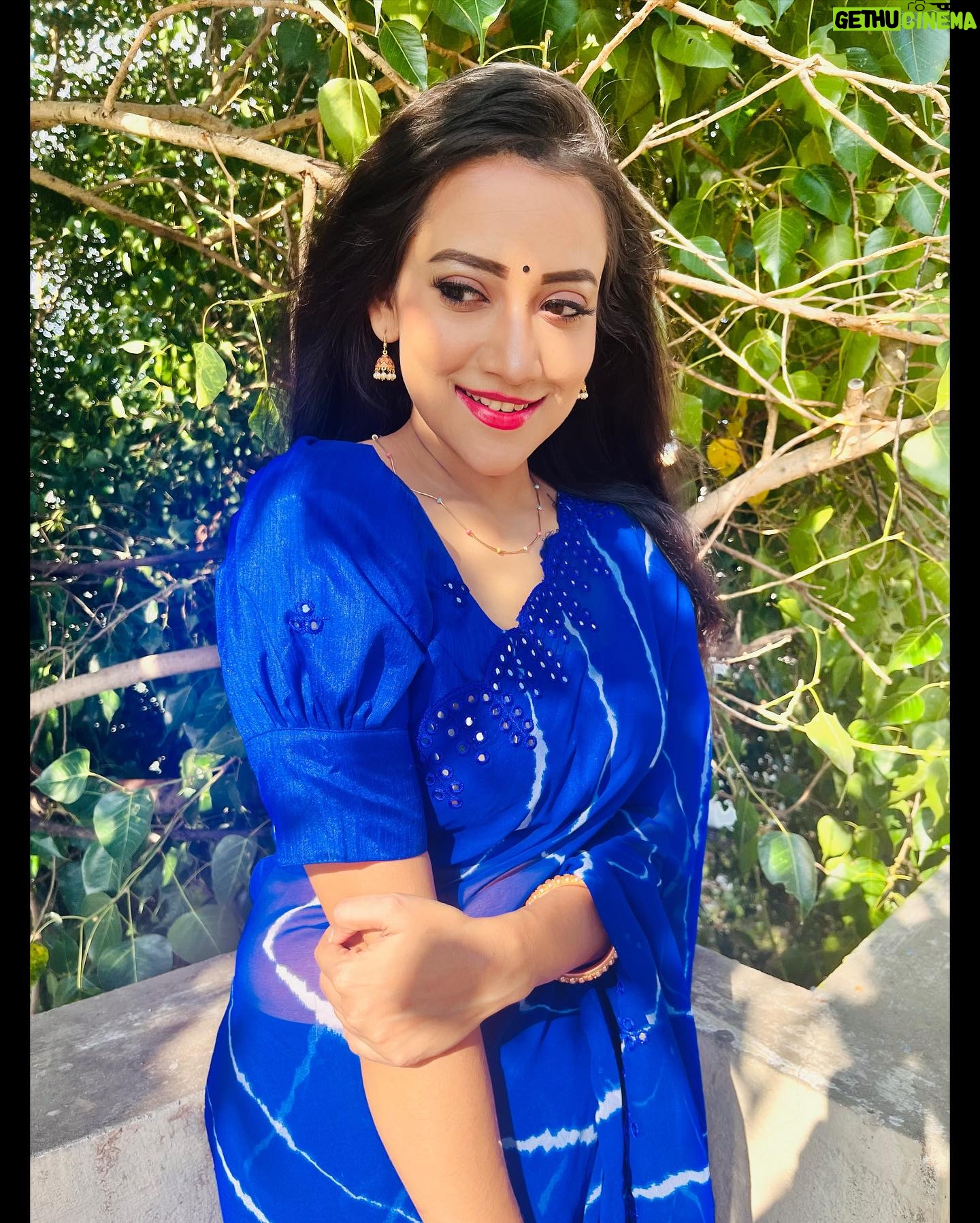 Asritha P Instagram - Saree @srisaicollections9 Blouse @abarnasundarramanclothing Mua @ash_makeupempire . #asrithasreedasofficial #vijaytelevision #actress #model #saree #traditional #collaboration