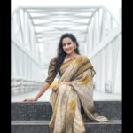 Asritha P Instagram - Pc @satz.photography Mua @ash_makeupempire Blouse @abarnasundarramanclothing Saree @srisai_13 (srisaicollections9) . #asrithasreedas #actress #saree #traditional #vijaytelevision