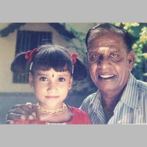 Asritha P Instagram - .#latepost #majorthrowbackthursday -1996-
- APPA AMMA - -12.00PM-
was aired on @suntv 
Nagesh Taatha (tats how I used to cal him ) will remember ur first pearls of knowledge about acting always.
Was a privilege to have worked alongside Him. Twas not just with words that he taught but with emotions that still reminds me of him.
And Mr.Ponvannan sir ,jeeva mam who played as my father and mother role
PC :MY FATHER .
@naamiruvarnamakuiruvarofficial @kalyanaparisu_fc @nirammarathapookalofficial 
@suntv @vijaytelevision @zeetamizh .
.
.
#