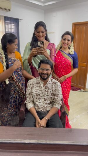 Asritha P Instagram - Our version 
#asrithasreedas #tamizhumsaraswathiyumserial #vijaytelevison #gang #trend #viral #dance #insta #reels