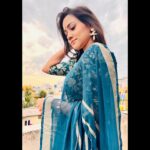 Asritha P Instagram - Saree @srisaicollections9 Blouse @abarnasundarramanclothing Mua @ash_makeupempire . #asrithasreedasofficial #vijaytelevision #actress #saree #traditional #tamizhumsaraswathiyum