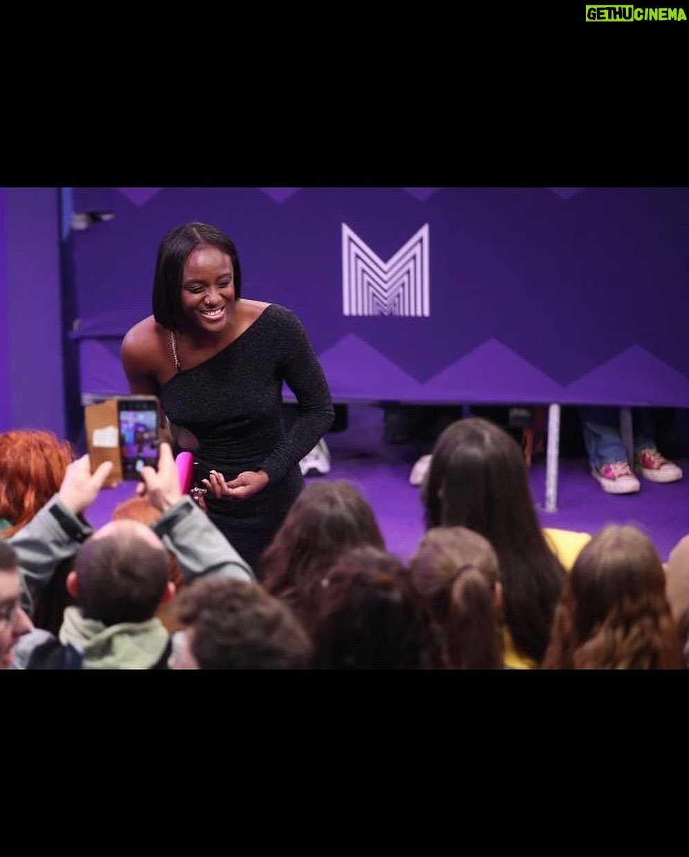 Assa Sylla - 3 Likes - Merci @seriesmania pour cet accueil et cette semaine de fou 😍 love ✨ Fière d’avoir fait partie du jury panorama international 🙏🏾