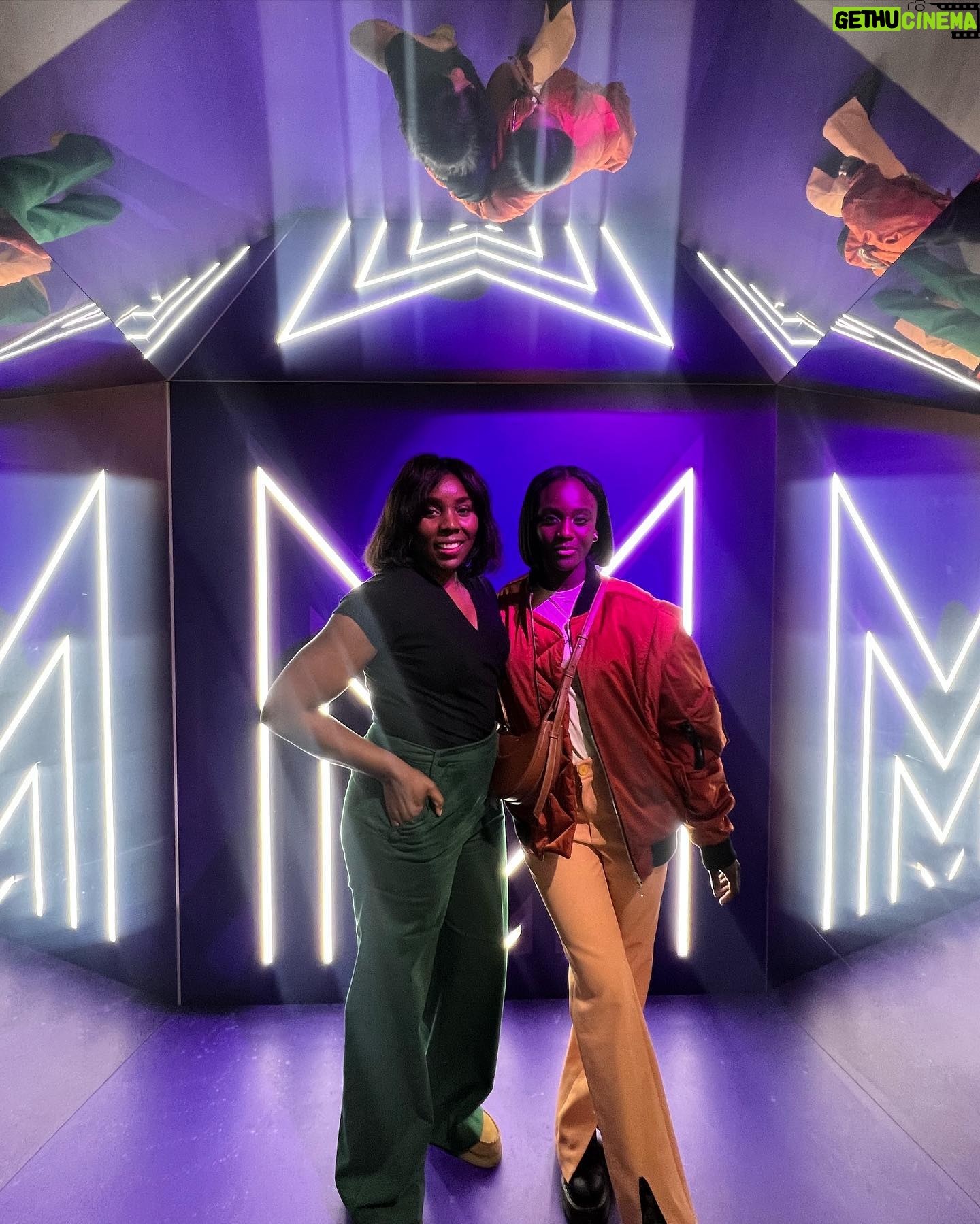 Assa Sylla - 3 Likes - Merci @seriesmania pour cet accueil et cette semaine de fou 😍 love ✨ Fière d’avoir fait partie du jury panorama international 🙏🏾