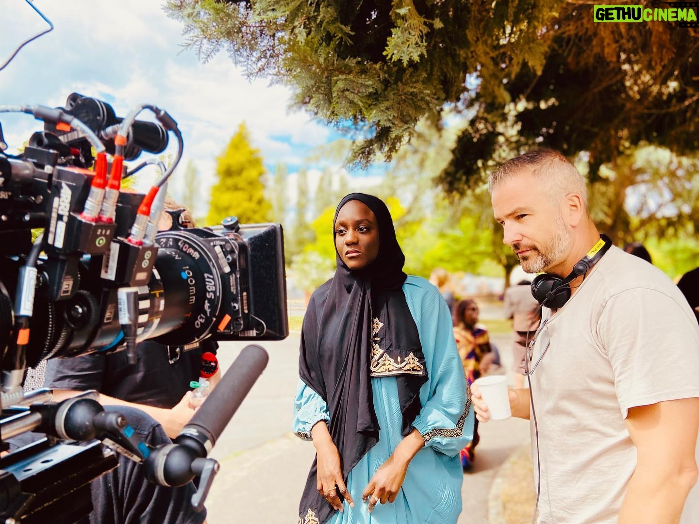 Assa Sylla - 3 Likes - LE ROI DES OMBRES 🎬
Disponible sur @netflixfr
♥️♥️♥️
@marcfouchard @kaarisofficiel1 @alassanediong @carl_malapa @mez832002 @amoutati @issakasawadogo1 @jonasdinal @cheikh.s9327 @christo.951
✨✨✨✨ et merci à toute cette équipe incroyable 😍