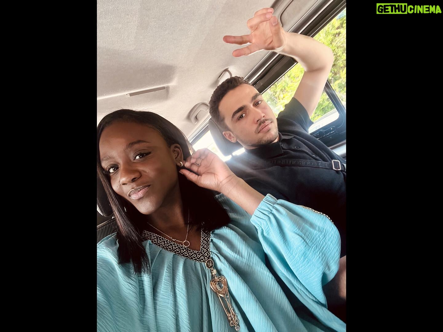 Assa Sylla - 3 Likes - LE ROI DES OMBRES 🎬
Disponible sur @netflixfr
♥️♥️♥️
@marcfouchard @kaarisofficiel1 @alassanediong @carl_malapa @mez832002 @amoutati @issakasawadogo1 @jonasdinal @cheikh.s9327 @christo.951
✨✨✨✨ et merci à toute cette équipe incroyable 😍