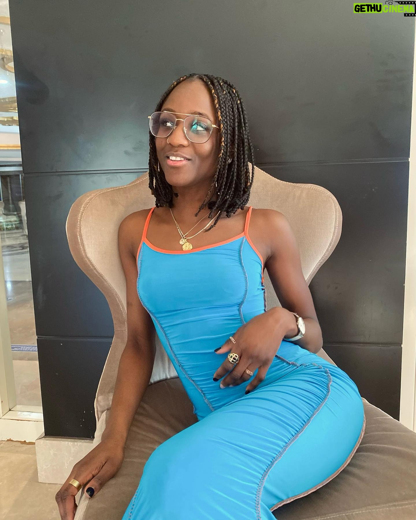 Assa Sylla - 4.2K Likes - 🦋
Hair by @alimatou_coiffure @byg_paris
Thanks 🤎
