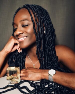 Assa Sylla Instagram - Une nouvelle année pour être LIBRE, une femme forte et indépendante 🫶🏾

Mon parfum coup de cœur 😍

#LIBRE #YSLBEAUTY @yslbeauty 

📸 @just.you_prod 💕