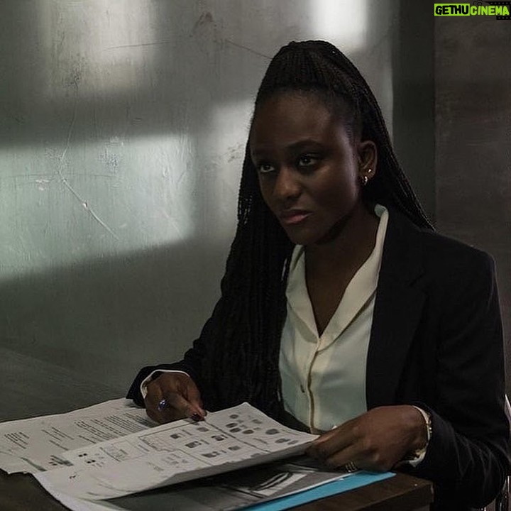Assa Sylla - 5.6K Likes - Une si longue nuit de @jminui , à partir du 20 janvier, tous les jeudi à 21h30, 6 épisodes sur @tf1
Dans le rôle de Leila Koffi👩🏾💼
✨✨