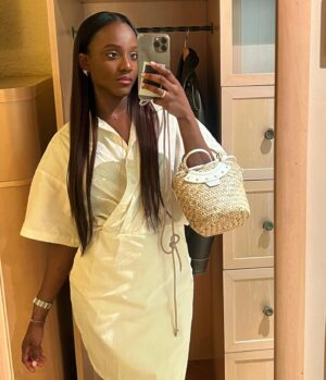 Assa Sylla Instagram - Holà ✨