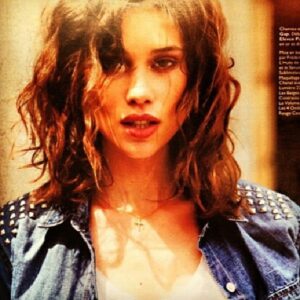 Astrid Bergès-Frisbey Instagram - Oui! Thank you so much @stoneparis for this necklace! Thank you for support! @grazia_fr