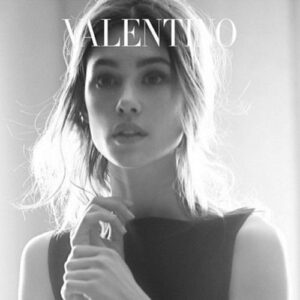Astrid Bergès-Frisbey Instagram - Merci pour ce moment. http://www.public.fr/Look/Toutes-les-news-look/Astrid-Berges-Frisbey-l-actrice-s-offre-la-derniere-campagne-Valentino-847895