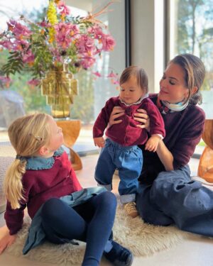 Astrid Coppens Instagram - Reunited met mijn grootste schatten Billie-Ray & kleine Joey-Lee 💞