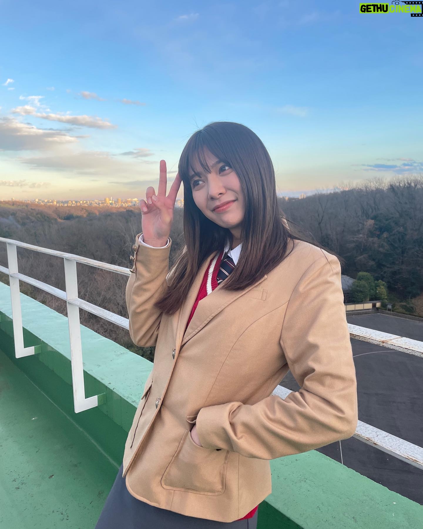 Asuka Kawazu Instagram - アカイリンゴ第1話 本日深夜0:25より ぜひご覧下さい🎧 見逃し配信tver.GYAOからも 観られますので 宜しくお願いしますーー!