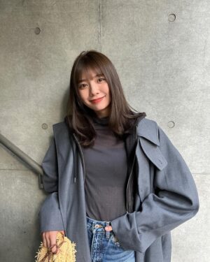 Asuka Kawazu Instagram - 今夜22:00~SugarSugarHoney
その後23:16~ブラックガールズトーク観てね☺︎
ゆらちゃんがお誕生日にくれた嬉しい👜