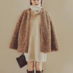 Asuka Kawazu Instagram - ⁡ cocodealさん ⁡ Fluffy collection ❄️ ⁡ アップされていくので 是非チェックを🍂 @cocodeal_official ⁡