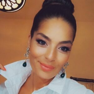 Asuman Krause Instagram - Kandilimiz Mübarek Olsun🙏🏽🤗❤️