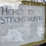 Athena Karkanis Instagram - Happy Galentine’s Day ladies. Be strong! 💪🏽😘
