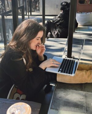 Aubrey K. Miller Instagram - The process of writing a TV pilot 👩🏻‍💻