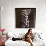 Audrey Esparza Instagram – @lee_jeffries this beautiful work of art has made our house into a home, thank you x •
•
•
Lee has a beautiful new book of his work that you can preorder on this website: https://www.wintereffects.com/lee-jeffries-portraits/92/lee-jeffries-portraits-buch?c=135