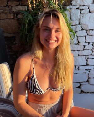 Aurélie Pons Instagram - Ahhhhh l’été