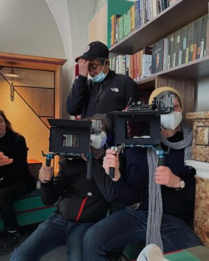 Aurélie Pons Instagram - Quand on me dit que l’été arrive 👀