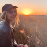Aurélie Pons Instagram – Mode akimbo