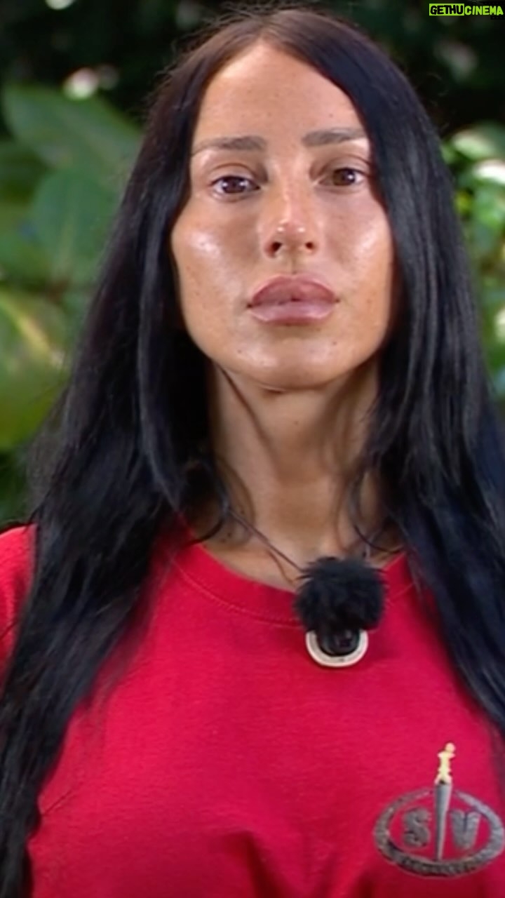 Aurah Ruiz - 26.1K Likes - ¡Aurah vuelve a la playa! 💥🌴 El informe médico tras la contusión del otro día en la prueba es favorable 💚✨ ¿Contentos con la noticia? #ConexiónHonduras9
#Supervivientes