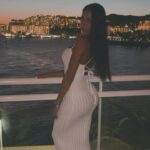 Aurah Ruiz Instagram – 🦢