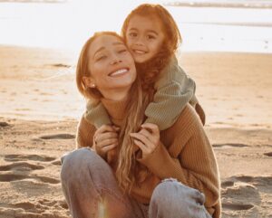 Aurora Culpo Instagram - When fear knocks at your door, send faith to answer and no one will be there.

During my divorce, I lost so much sleep worrying about things that never ended up happening. I dreaded breaking the news to my kids that mom and dad would live in separate houses. When I finally mustered up the confidence to have that conversation with them, their response was: “Cool. Can I have a cookie?” 😑

I worried about how I would support myself alone, live solo for the first time ever and start from scratch on a life I never prepared for. 

After a year of living together WHILE divorced, dragging our feet toward the inevitable, I finally moved into my own place. It hurt to leave behind the home I had designed every inch of, with so many memories as a family, and into a smaller rental which was not at all my ideal space. 

I knew things could go one of two ways: I could be a victim, or I could turn this shit into a Phoenix rising from the ashes🔥. I made a pact with myself that first day in my new place, August 4th, that I would feel every emotion fully & cut out everything I had used to numb: alcohol, xanax, (chocolate chip cookies could stay). 

Many days I didn’t see the a light at the end of the tunnel. However, I knew from experience that if you lean into faith, the universe will always meet you half way. I started my podcast & my career took off in ways I could have never imagined as I put one foot in front of the other with an unwavering single mindedness on strength and faith. ( & @doc_amen to get off adhd meds)

My relationship with my ex hasn’t been smoothe sailing every day, but we both made the choice to show a mutual respect even on the days we don’t fully feel it. We choose to lean into the shared love for our kids and an understanding that how we speak about eachother and treat eachother is potentially the greatest gift we can give our kids.

Of course some days are a bitch but if there’s one thing I’ve learned these past few years it’s that worry doesn’t take away tomorrow’s troubles, it takes away today’s strength- and we are so much stronger than we ever could have known ❤️