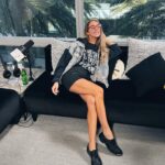 Aurora Culpo Instagram – Glasses or no glasses? I can’t see with them but willing to sacrifice vision for vibe.